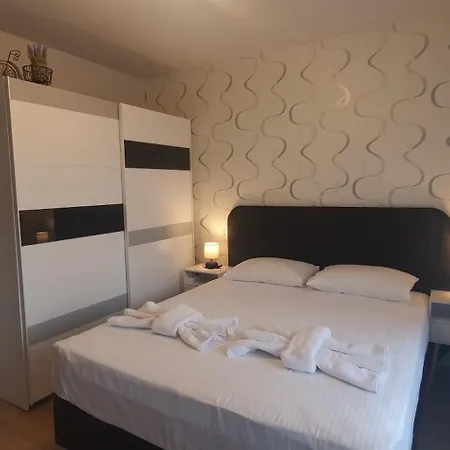 Central Beach Ravda Apartments Apartament Ravda